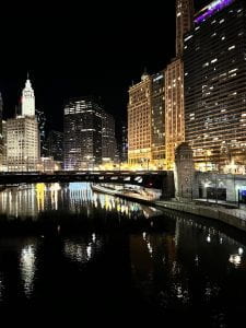 Picture of buildings on the Chicago river at night